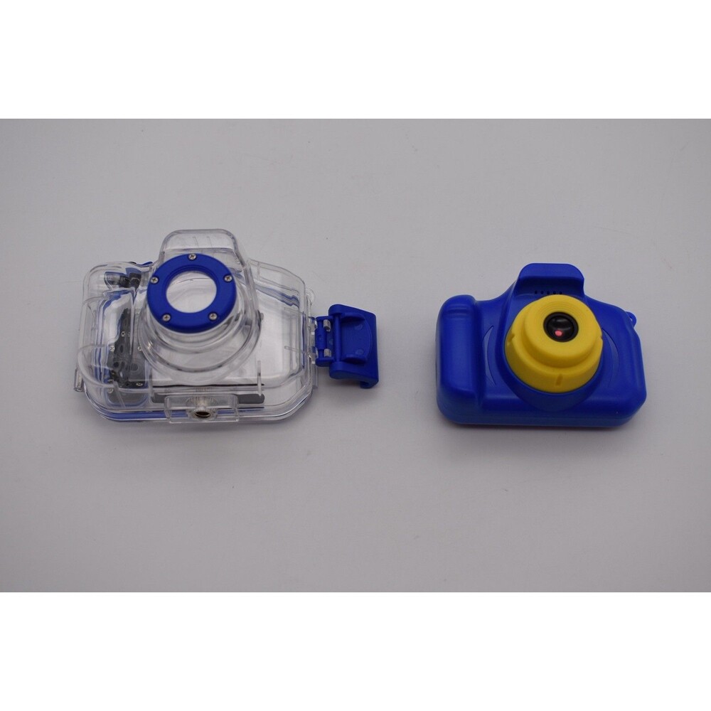 Waterproof Camera for Kids. Case, camera and memory card included